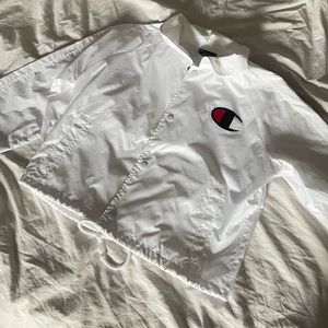 white champion wind breaker (M)